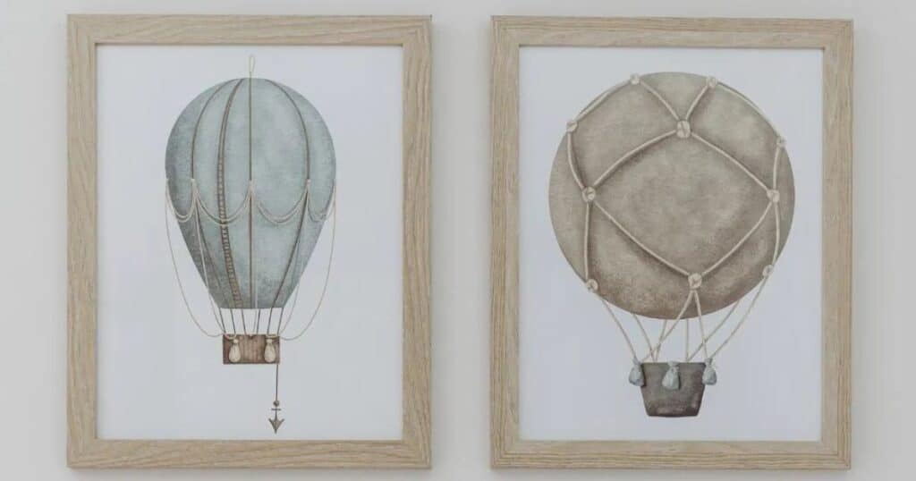 Cute balloon prints on wall.