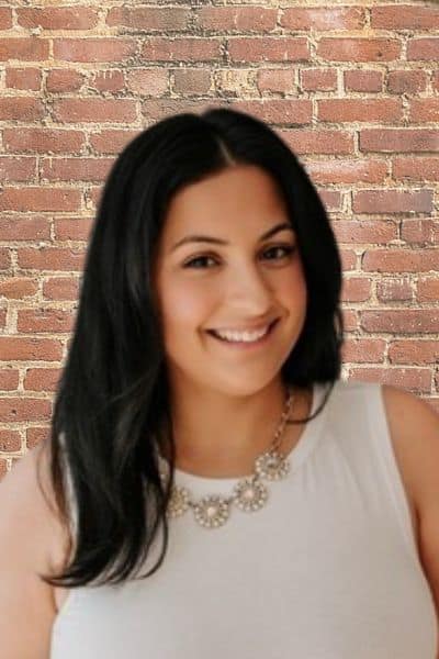 Victoria with Well Supported Family